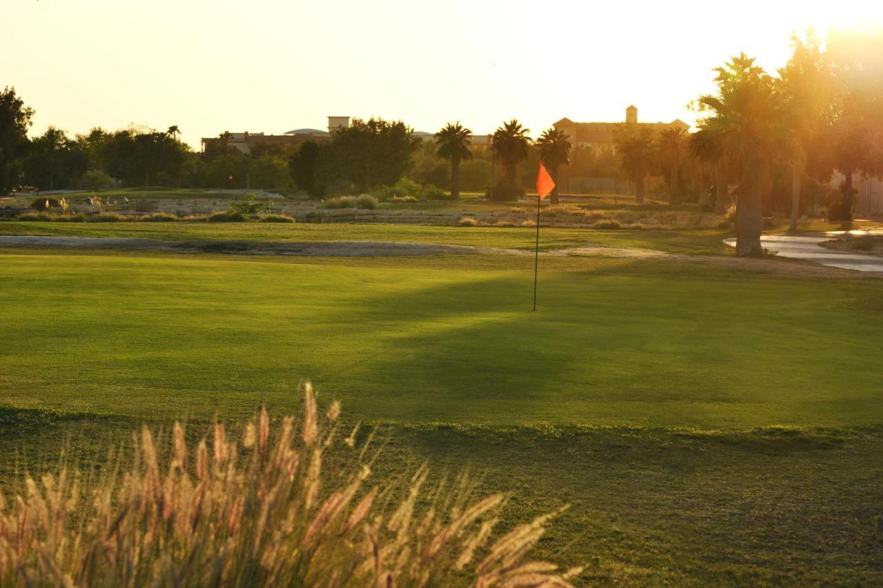 インターコンチネンタル リヤド リヤード エクステリア 写真 Golf course at the University of Texas at San Antonio