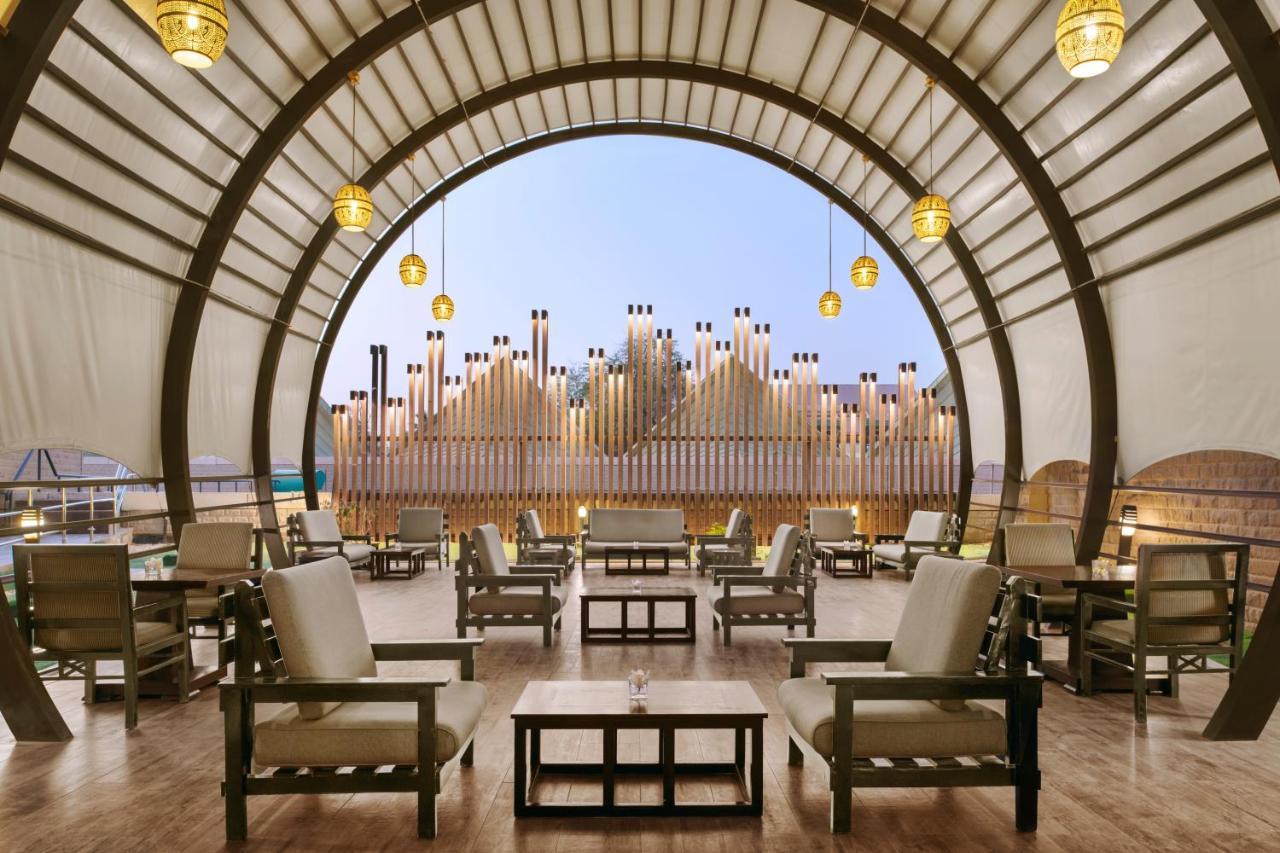 インターコンチネンタル リヤド リヤード エクステリア 写真 The lounge at the airport