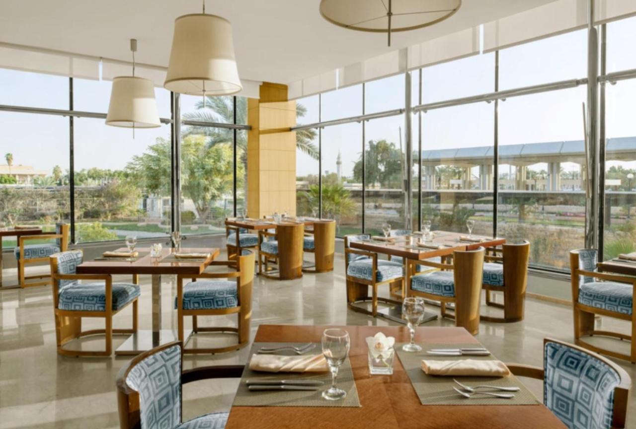 インターコンチネンタル リヤド リヤード エクステリア 写真 The restaurant